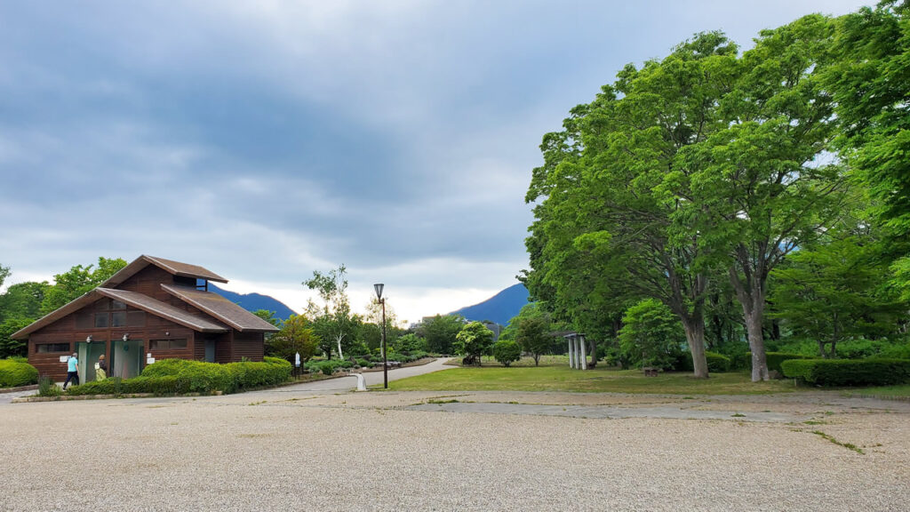 写真の向こうはラベンダー畑のエリアでしたが今回は時期がずれていたのでまた今度来たいと思います。