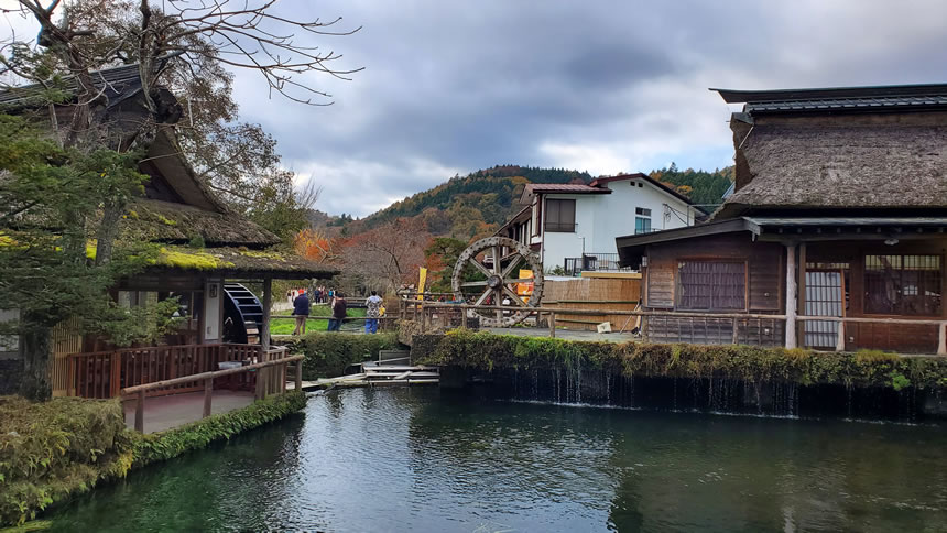 雰囲気も良く懐かしい風景を眺めながらのんびりお散歩します！
